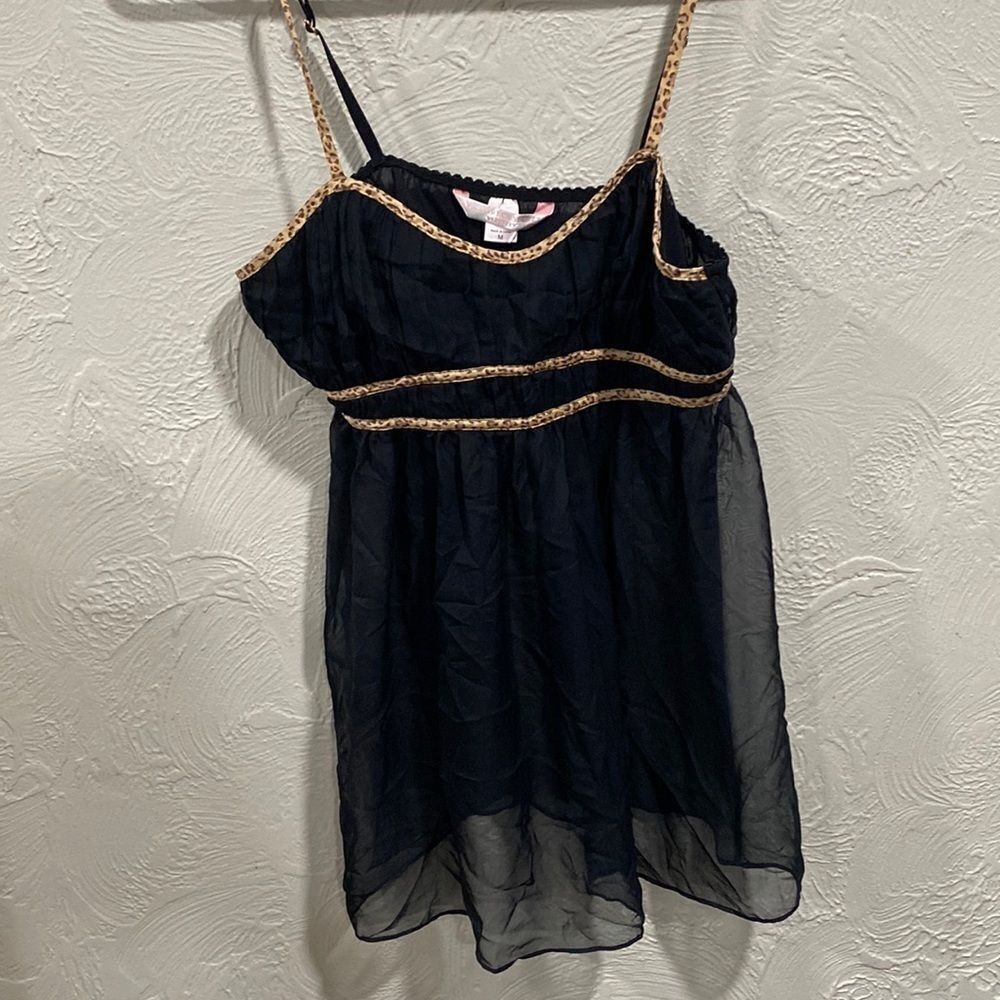 Victoria’s Secret very sexy Sheer Babydoll Gown size medium
